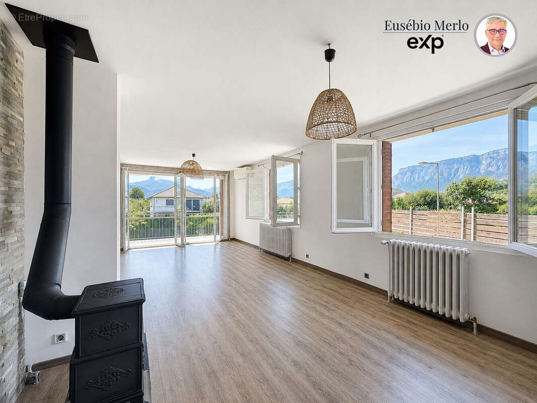 Maison 155 m² à Le Versoud  - photo 2