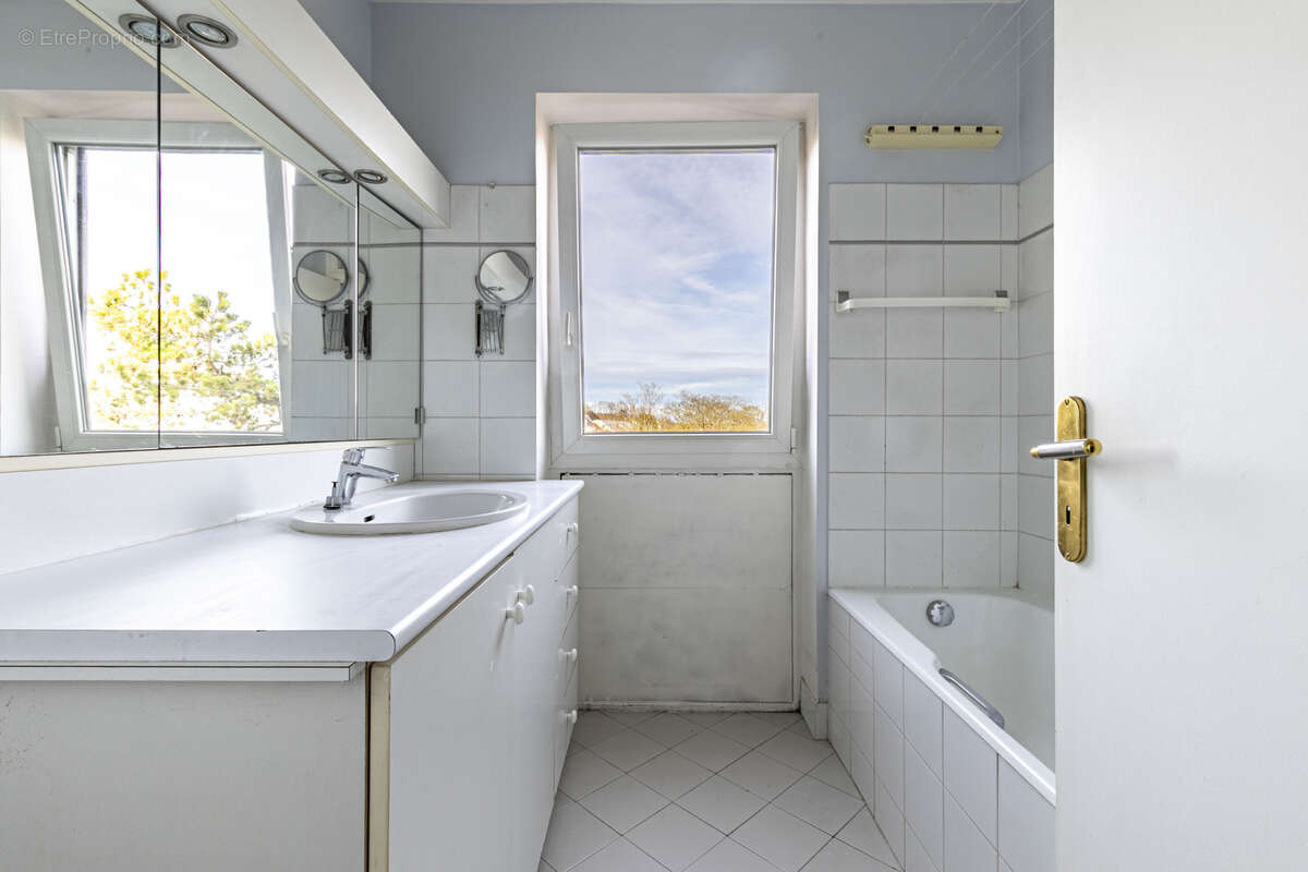 Appartement à LE PECQ