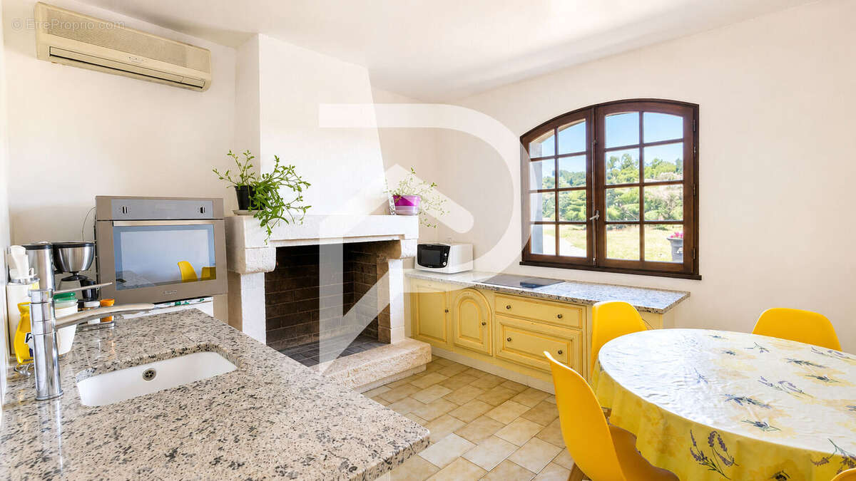 Belle villa avec piscine - photo 18