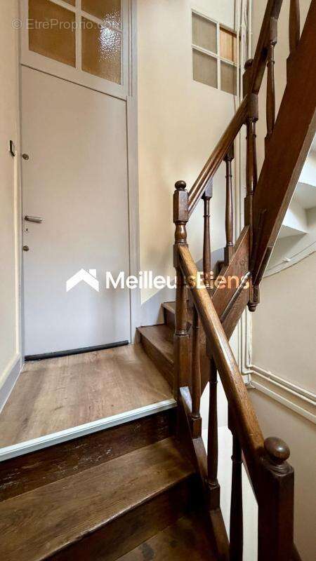 LAVAL - Vue sur La Mayenne - Appartement 2 chambres avec cave - photo 12