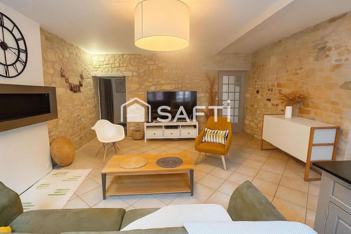 Photo 2 - Maison à COMPIEGNE