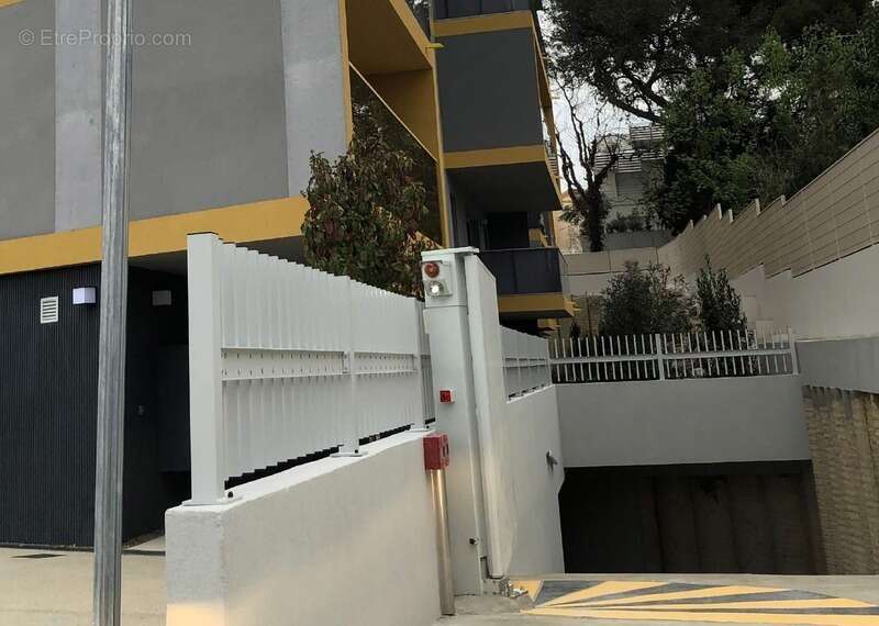 Appartement à vendre T3 de 65 m² balcon place de parking et cave - MONTPELLIER (34) - photo 13