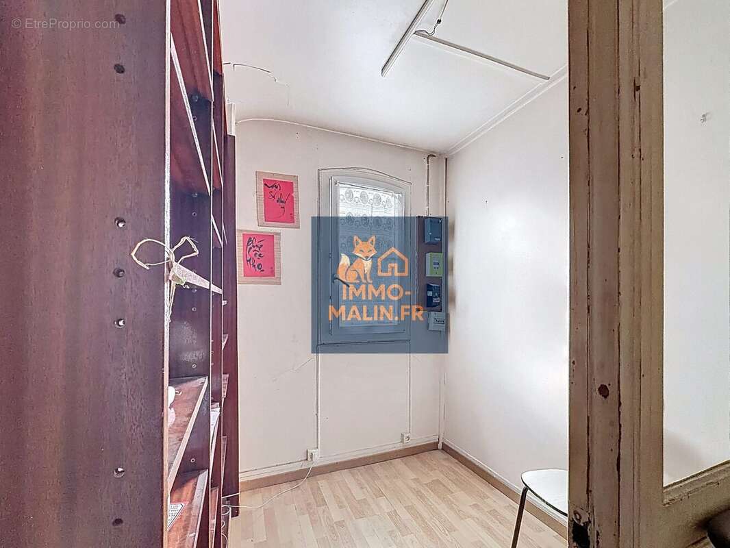 Bureau - Maison à VILLENEUVE-SAINT-GEORGES