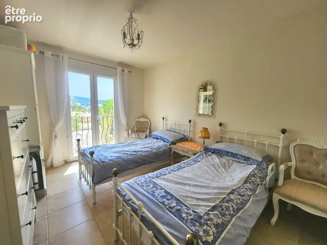 Élégante villa de 4 chambres à Limoux avec piscine et vues sur la campagne - photo 14