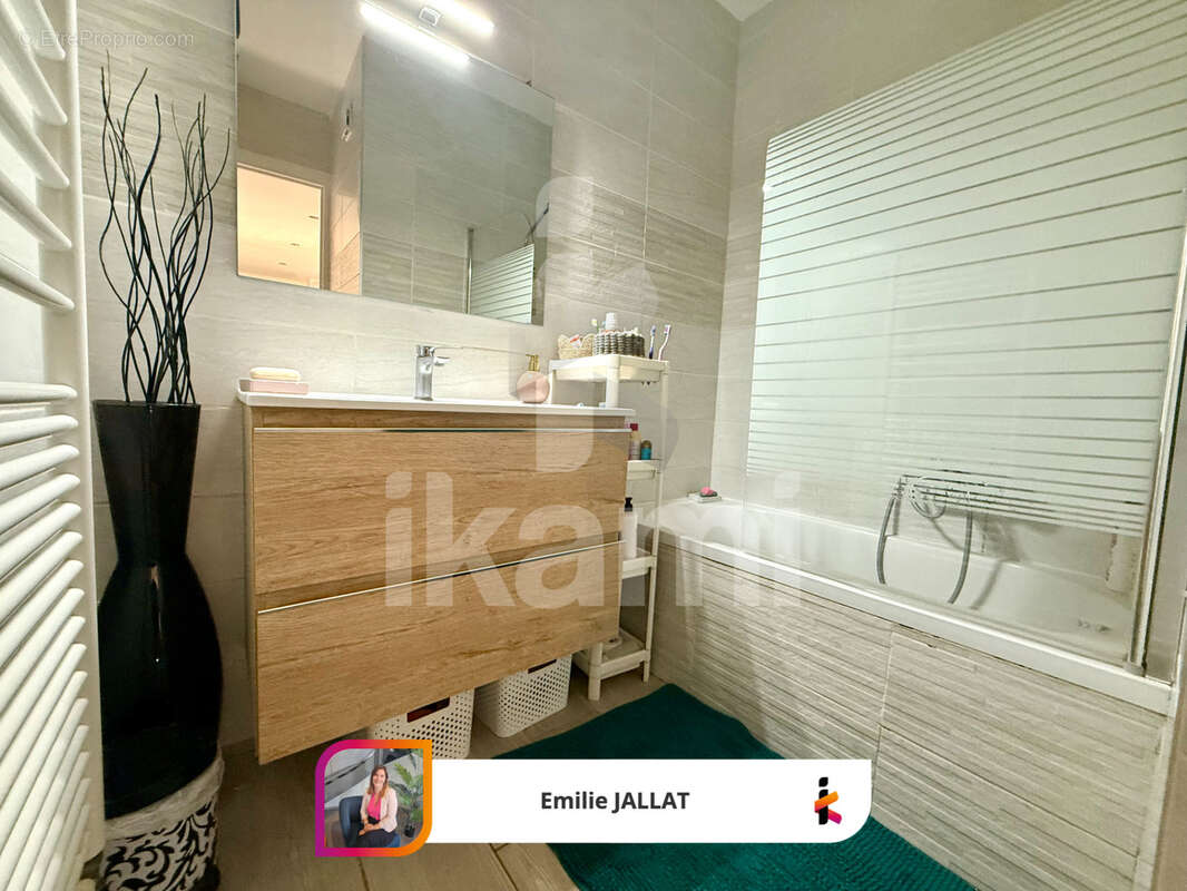 Appartement à SASSENAGE