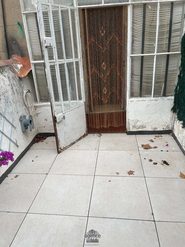 Appartement à MARSEILLE-2E