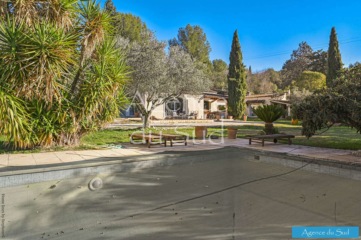 Maison à ROQUEVAIRE