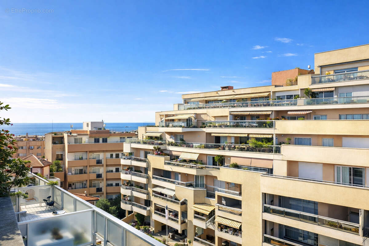 Appartement à MENTON
