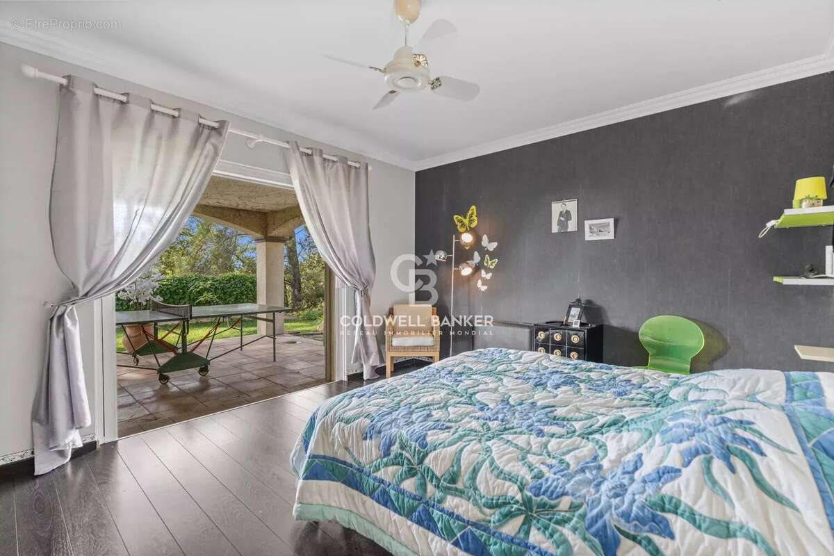 Maison à MOUGINS