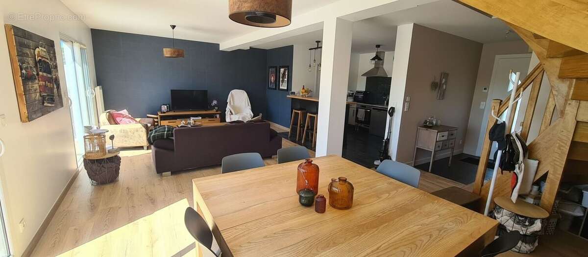 Maison 111 m² à Sainte-Soulle  - photo 5