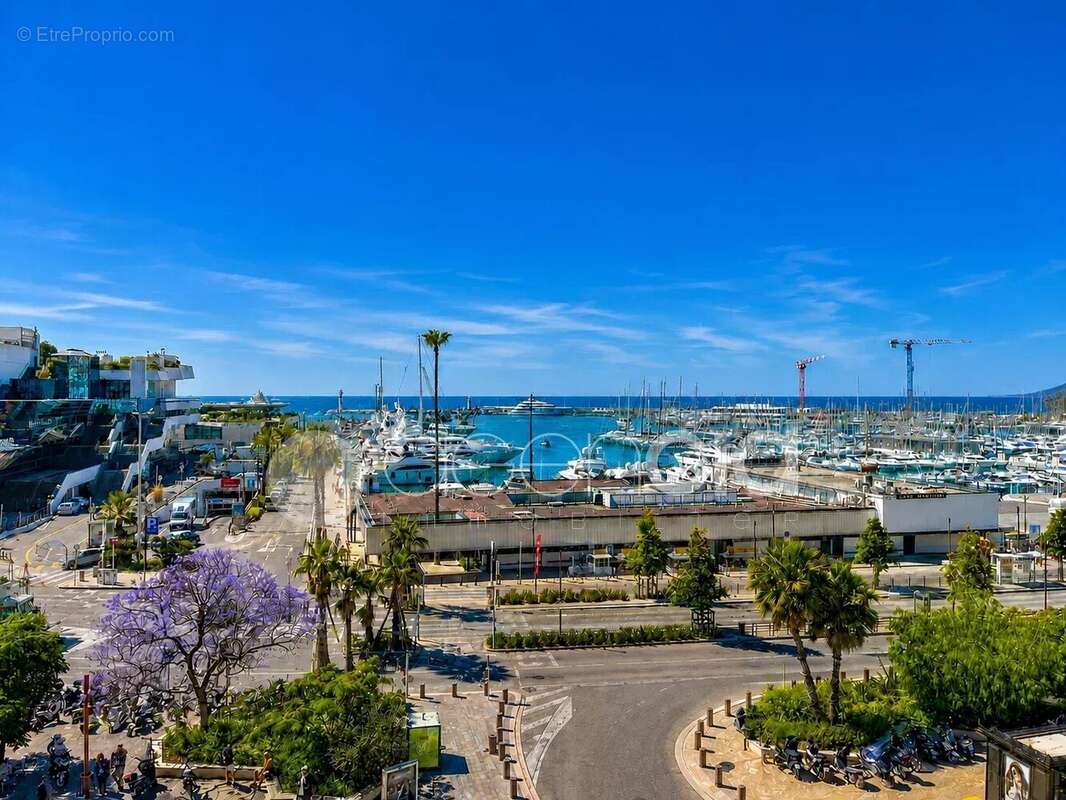 Appartement en dernier étage avec vue mer - photo 2