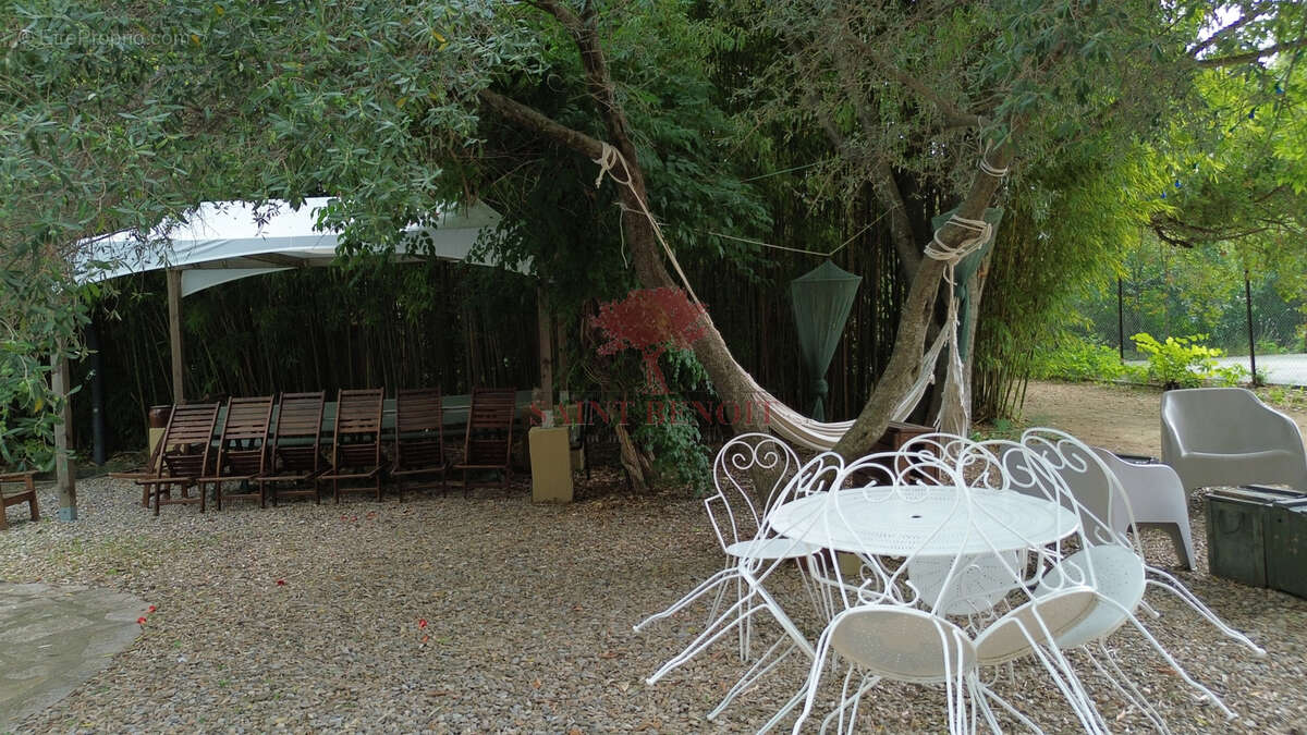 LE POUGET Propriété Agricole de 21143 m2 avec tennis et piscine et terrain de pétanque. - photo 57