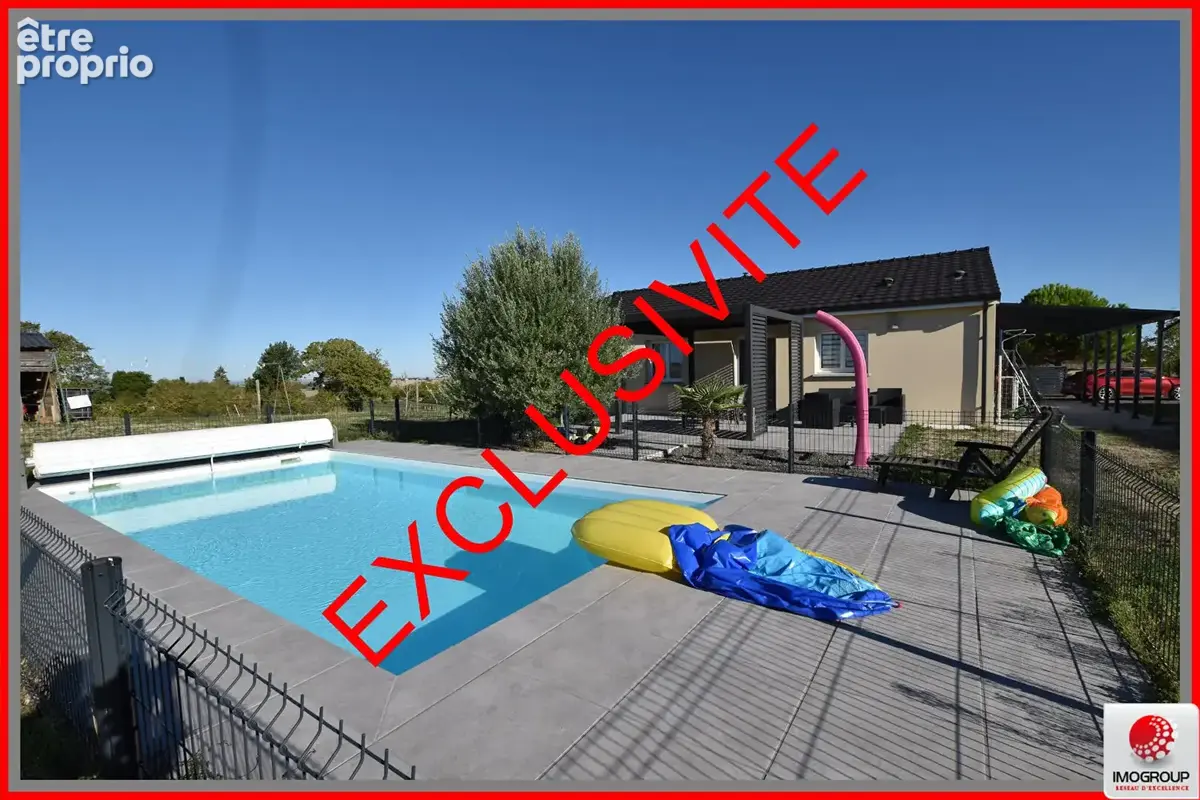 Plain pied avec piscine et terrain de 7500 m2 - photo 2