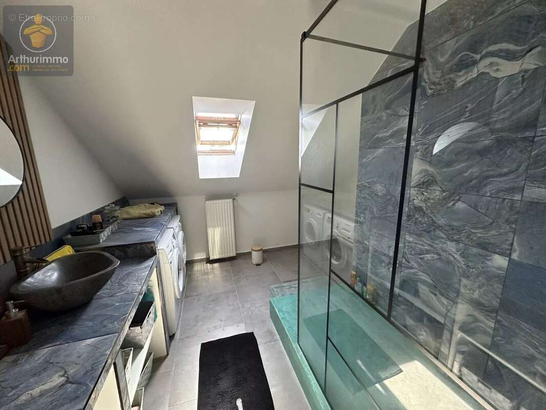 Appartement à WOIPPY