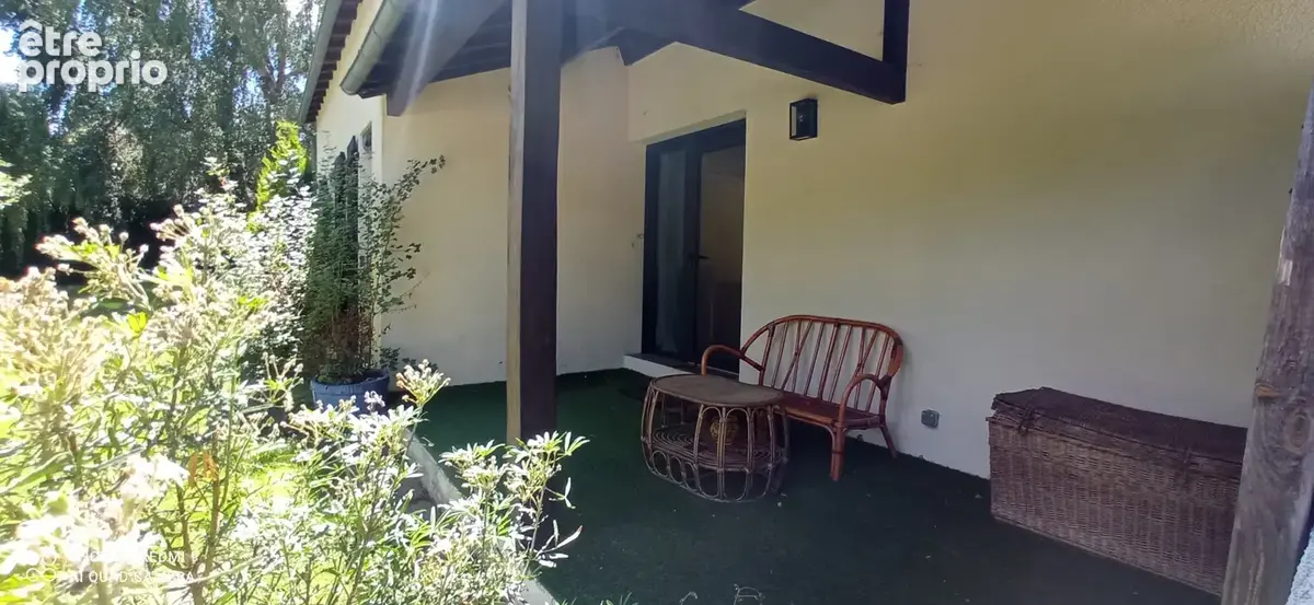 cette belle villa dans un environnement calme. 10 minutes de l'agglo Clermontoise. VENEZ VOUS RAFRAICHIR !!! - photo 7