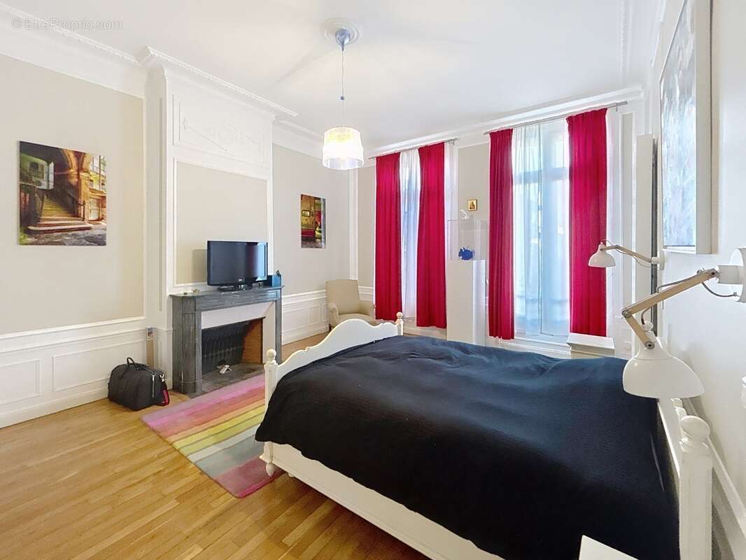 Maison à vendre 15 pièces, jardin et garages REIMS (51) - photo 25