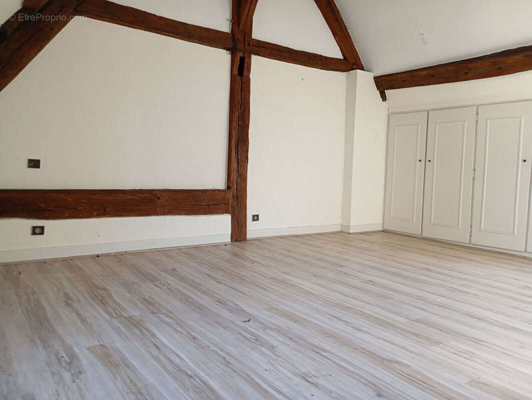 Maison à BAILLEAU-L&#039;EVEQUE