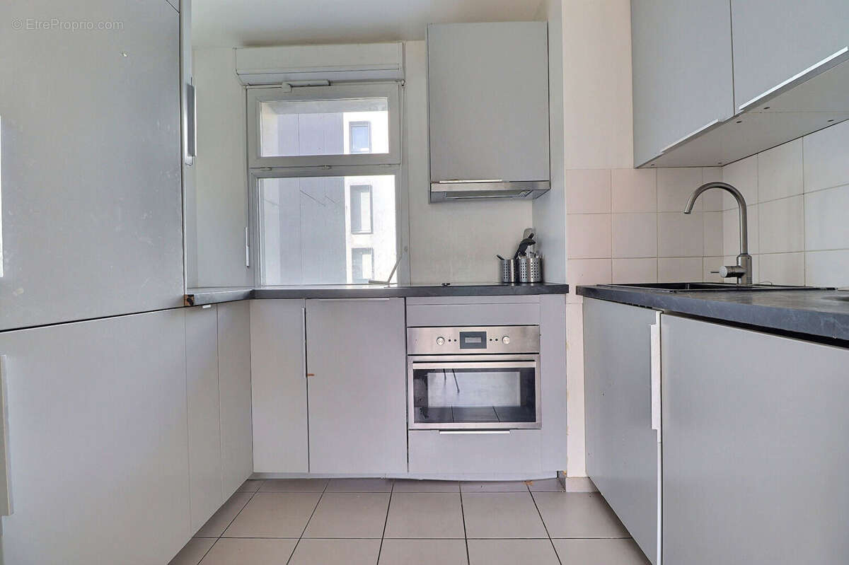 Appartement à AUBERVILLIERS