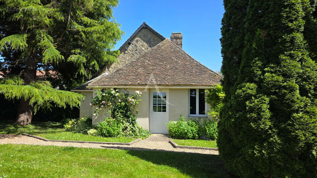 Maison à LES THILLIERS-EN-VEXIN