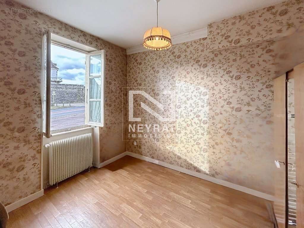 Maison à SENNECEY-LE-GRAND