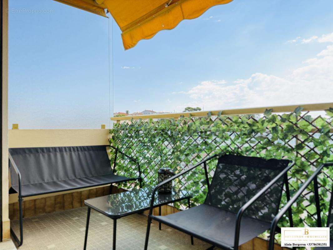 Appartement à LE CANNET