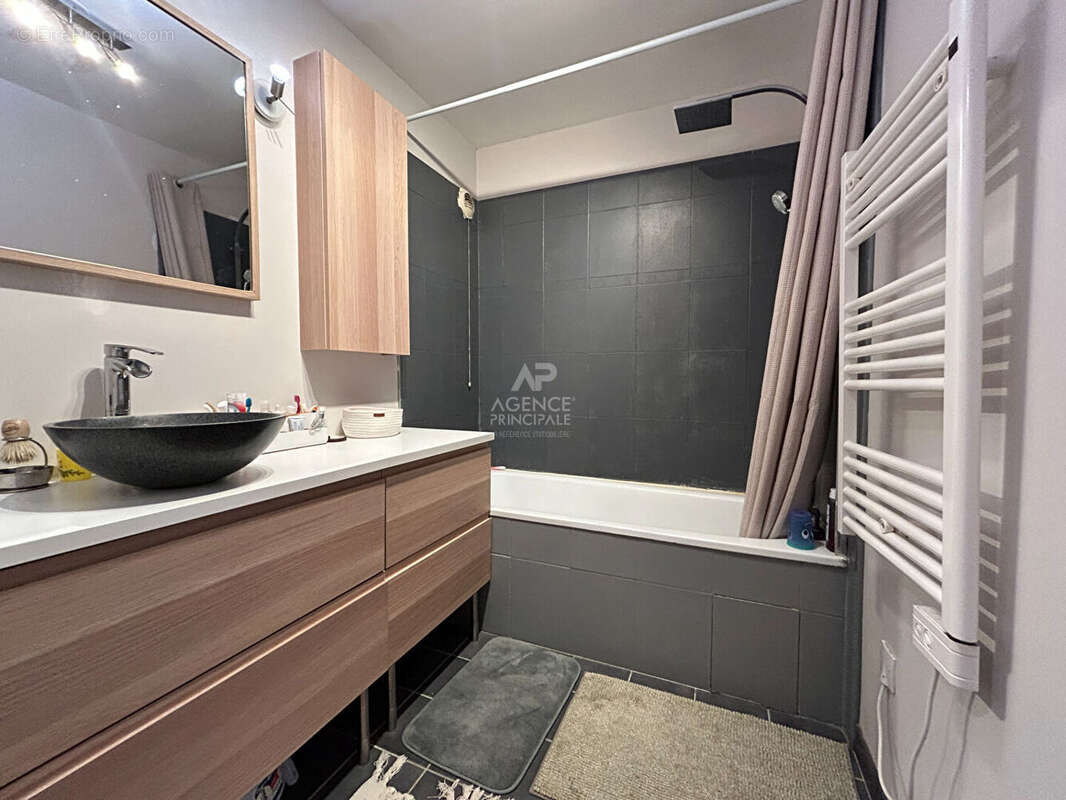 Appartement à CARRIERES-SOUS-POISSY