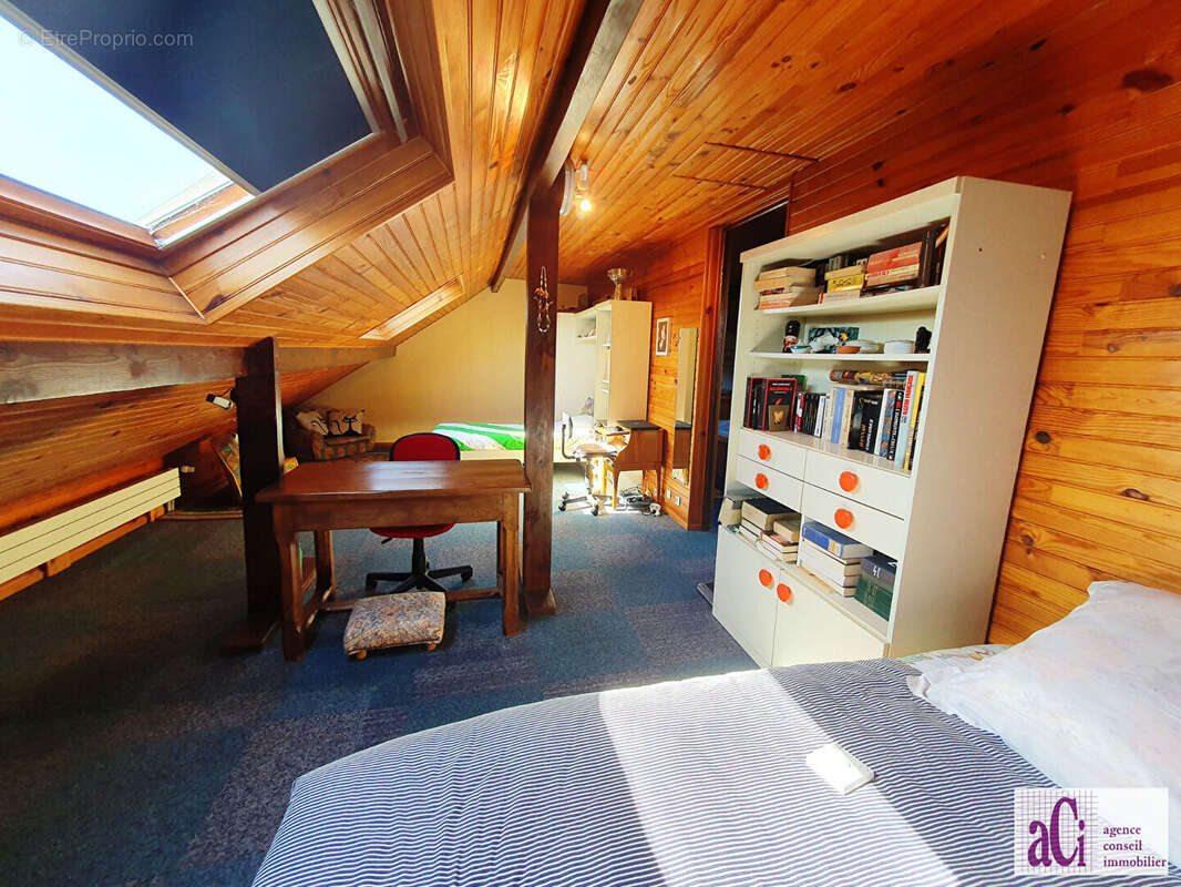 Maison à L&#039;HAY-LES-ROSES