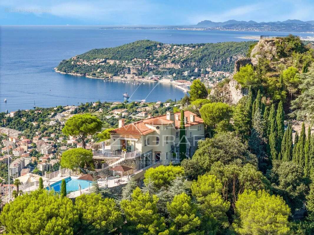 Maison à VILLEFRANCHE-SUR-MER
