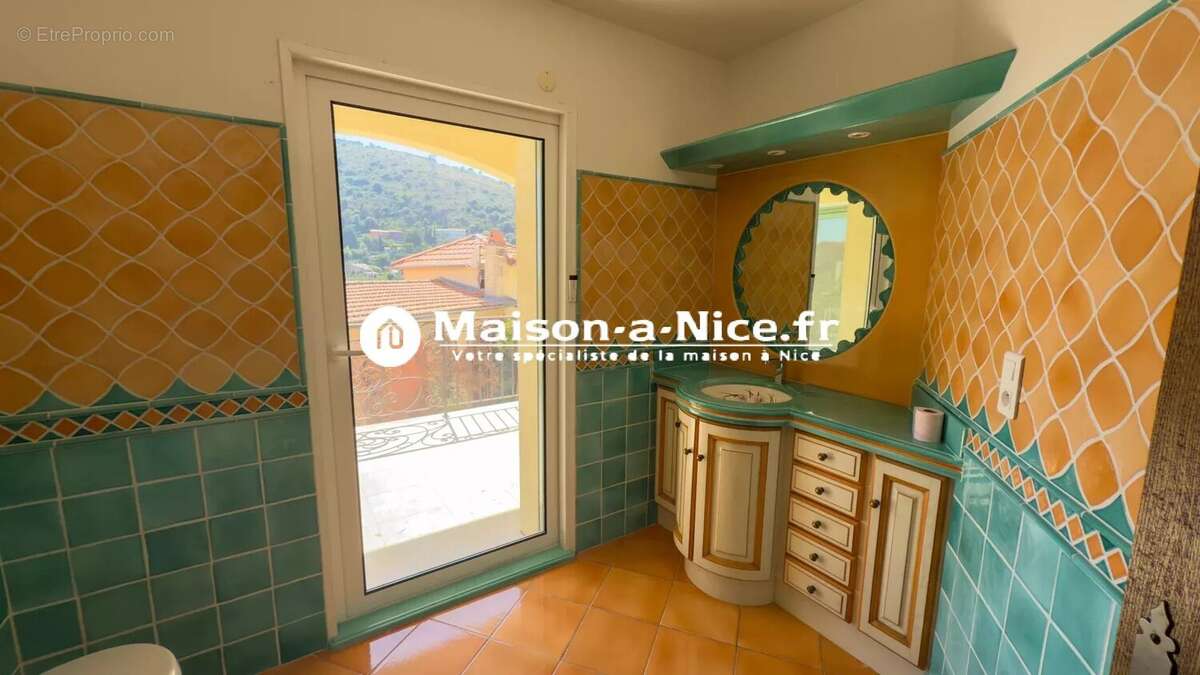 Maison à LA TURBIE