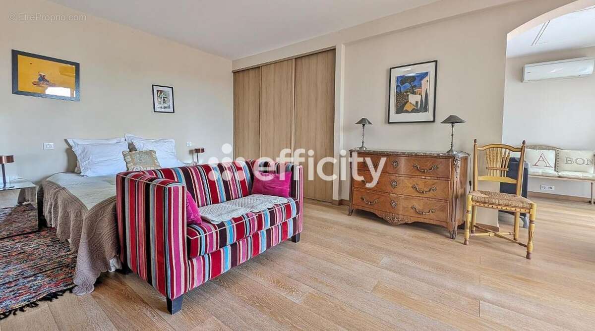 Maison à MAUSSANE-LES-ALPILLES