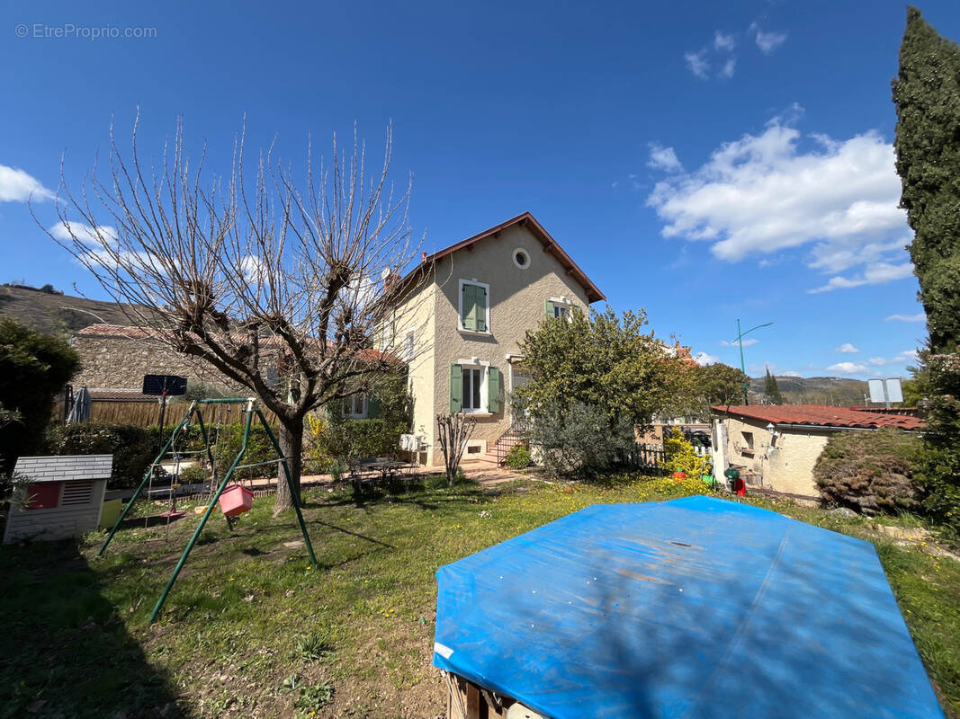 Maison à VION