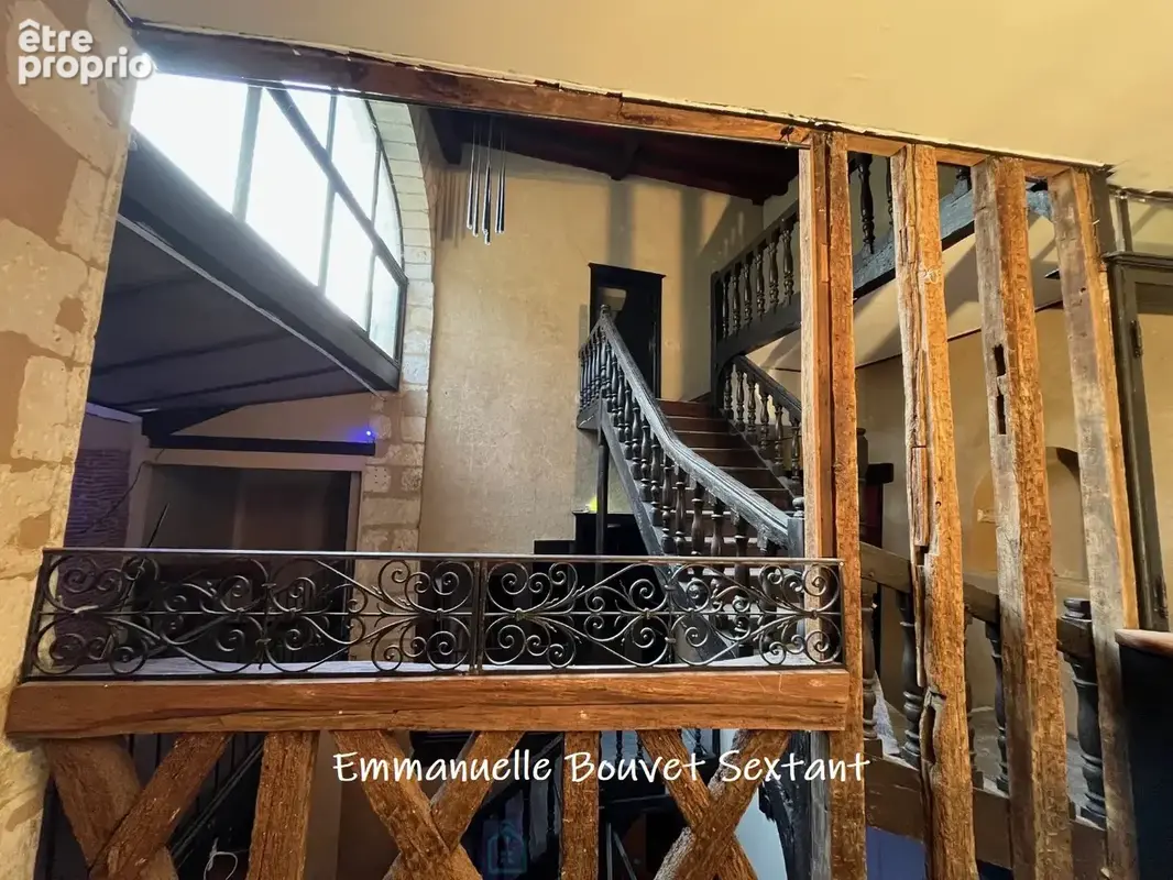 Bergerac centre-historique, immeuble à usage commercial permettant des projets divers - photo 4