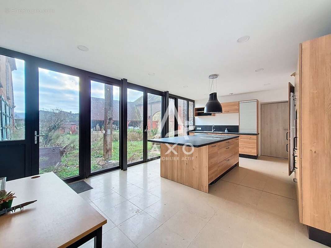 Maison à WARLUIS