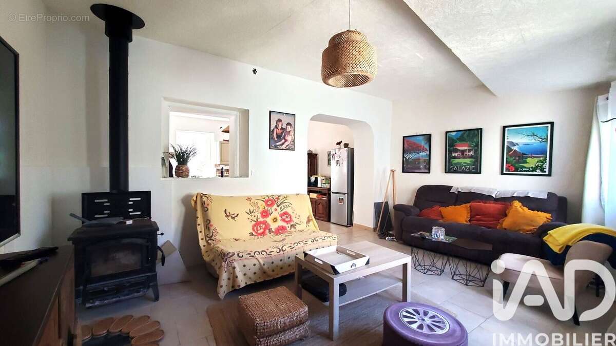 Photo 6 - Maison à VILLEVIEILLE