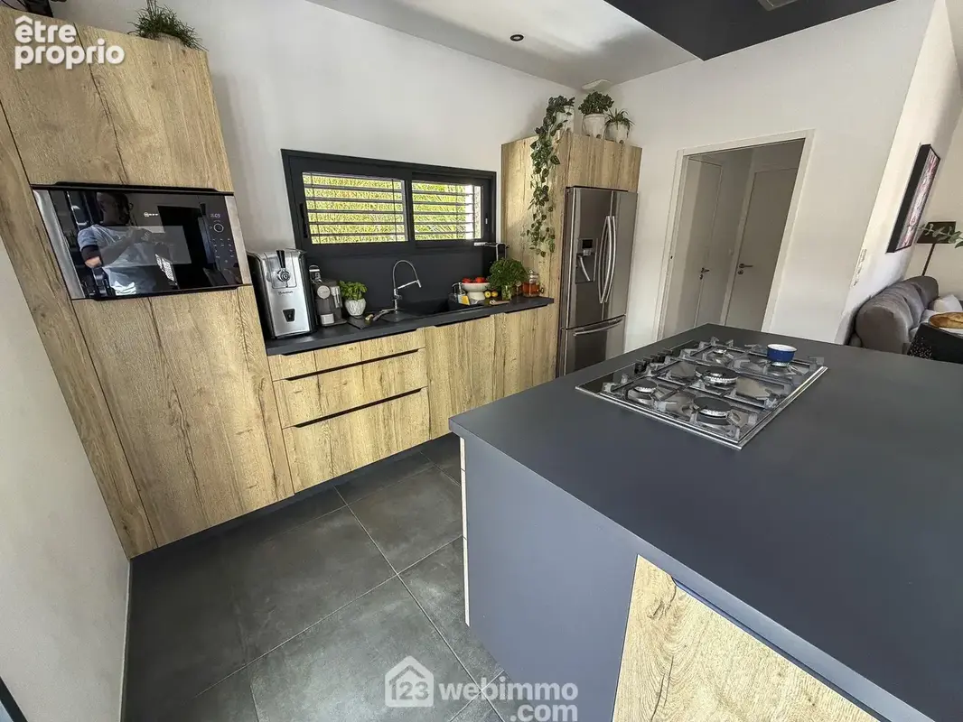 Maison 7 pièces 156 m² à vendre à Saint-Barthelemy-D'anjou (49124) - photo 7