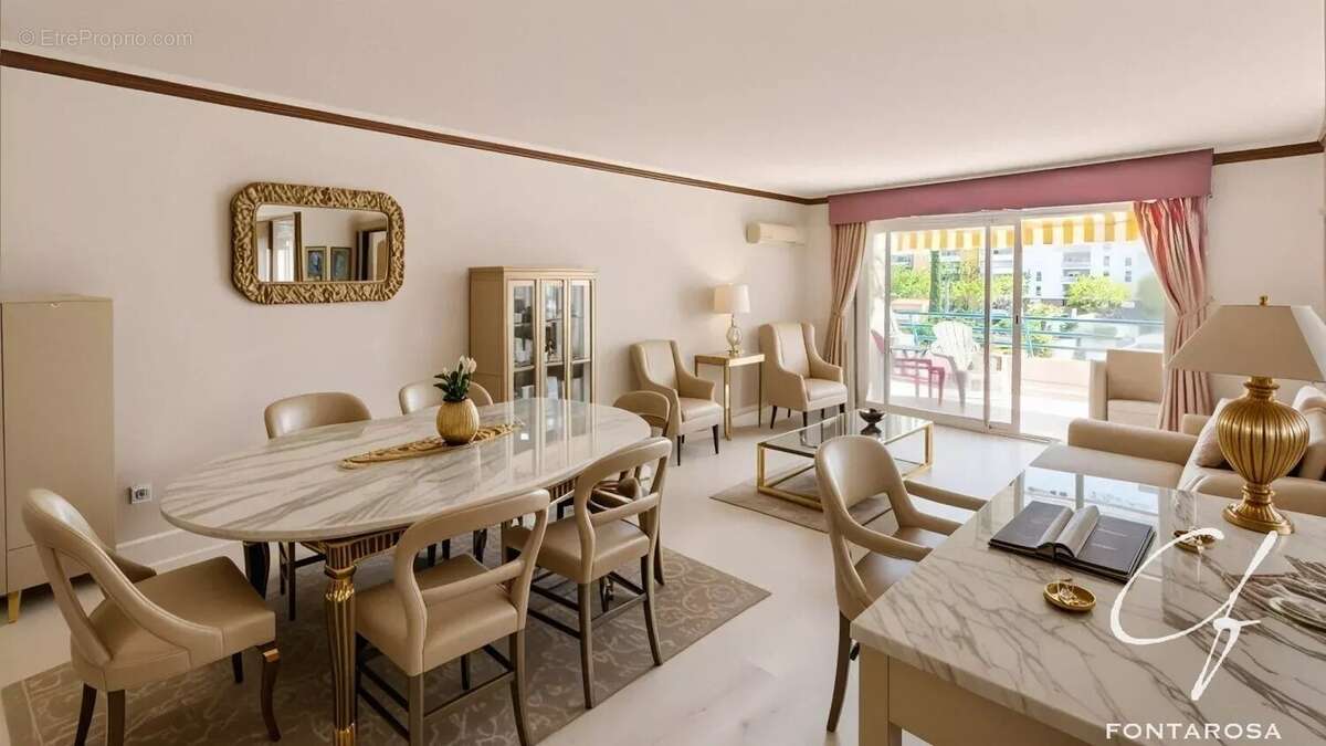 Appartement à FREJUS