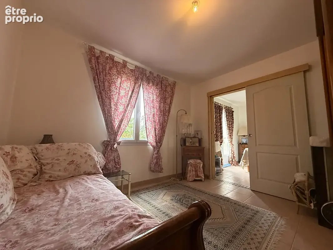 Maison de plain-pied avec véranda, suite parentale et garage à montils - photo 7