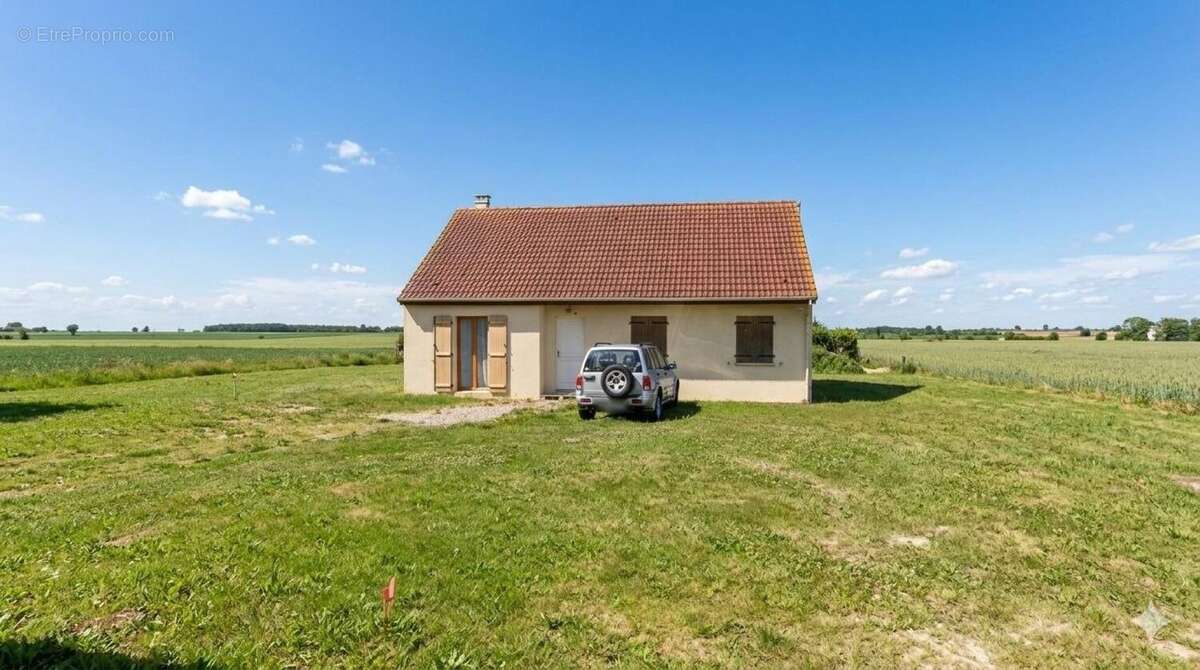 Photo 1 - Maison à SAINT-ANDRE-DE-L'EURE