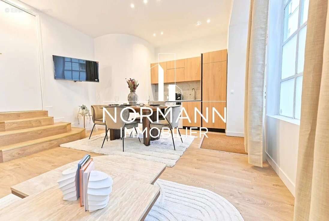 Appartement à PARIS-9E