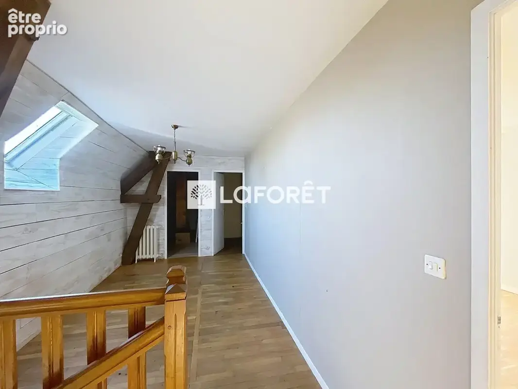 Maison en pierre 8 pièces 184 m² - photo 18