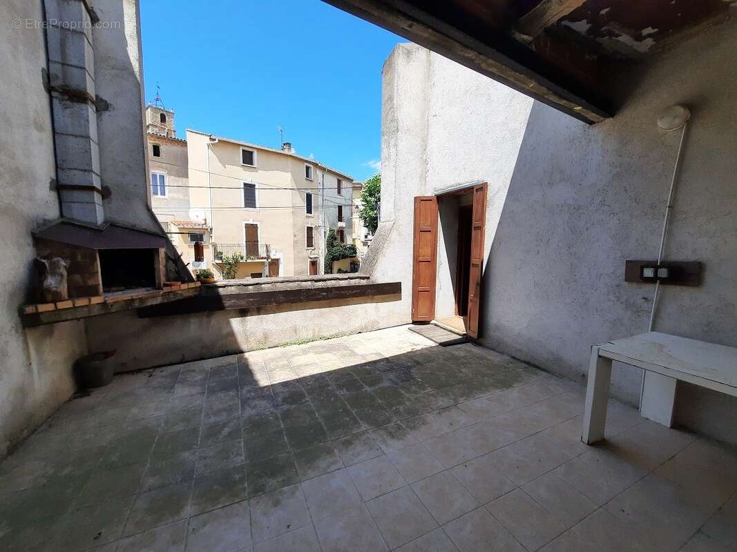 Maison à AUTIGNAC