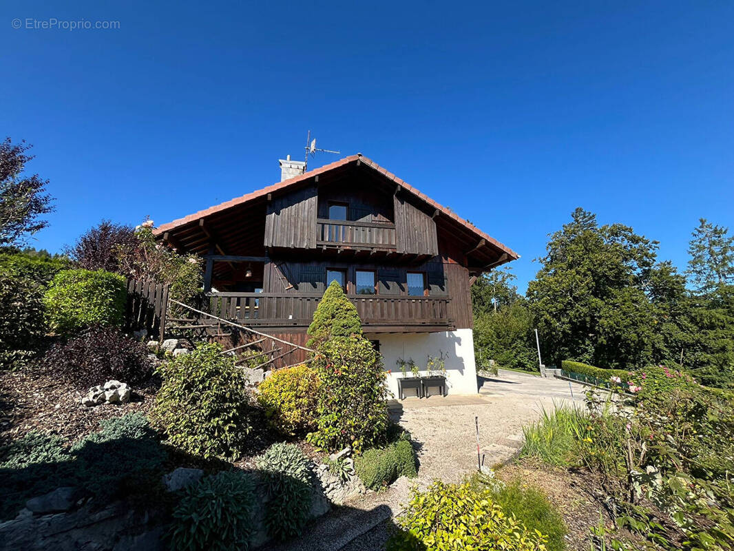 Maison à VILLERS-LE-LAC