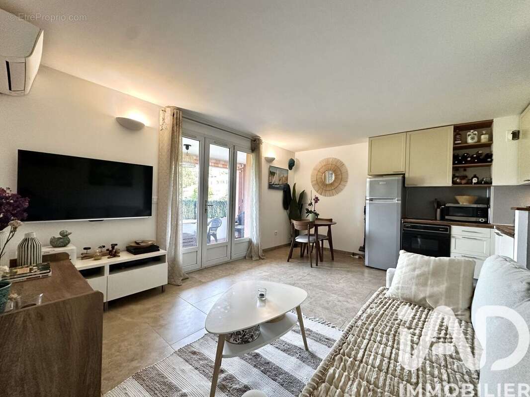 Photo 3 - Appartement à LA CROIX-VALMER