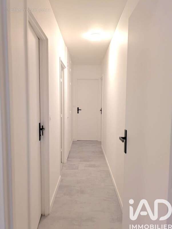 Photo 5 - Appartement à LES ULIS