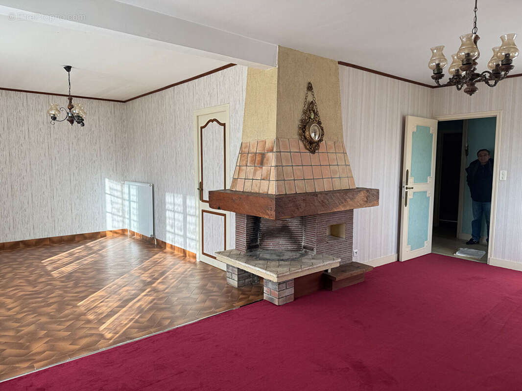 Maison à L&#039;AIGLE