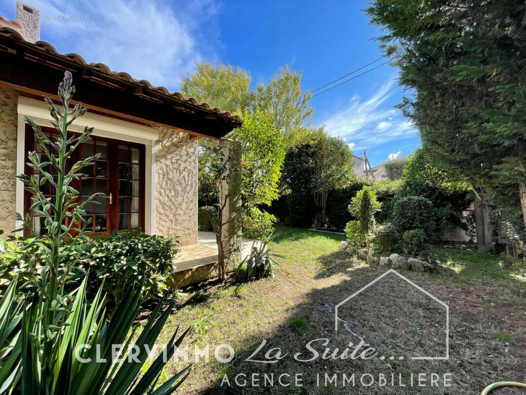 Maison à MARSEILLE-12E