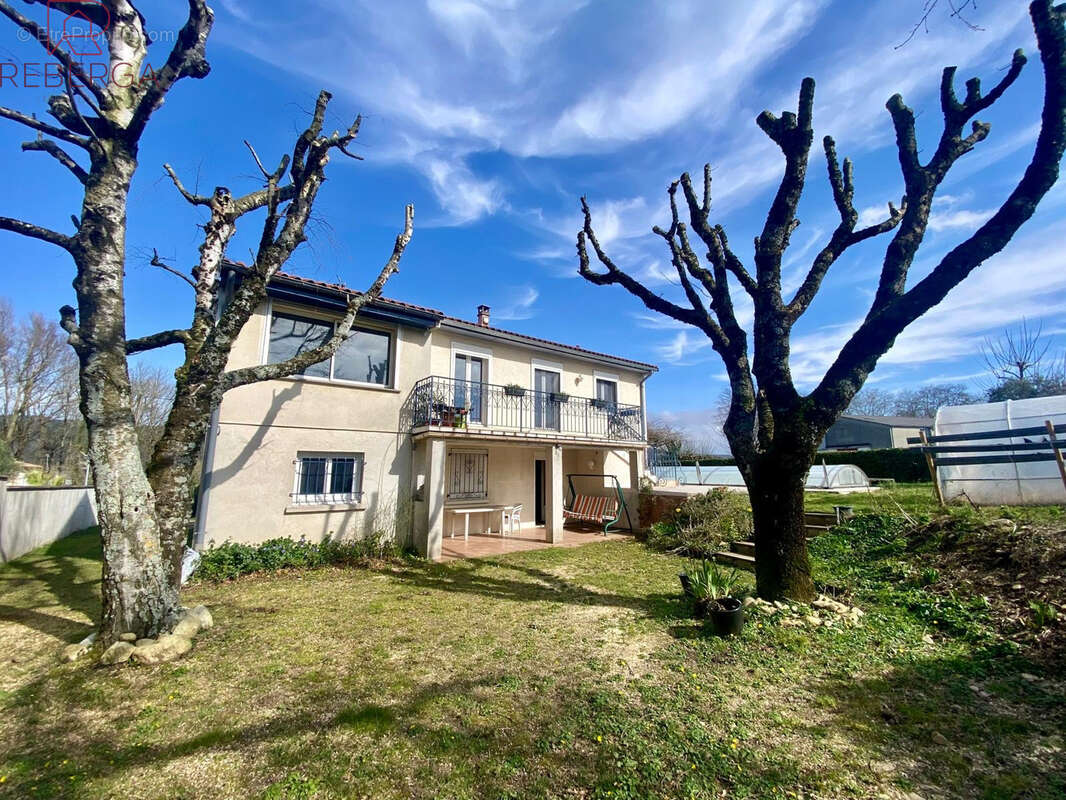 Maison à AUSSILLON