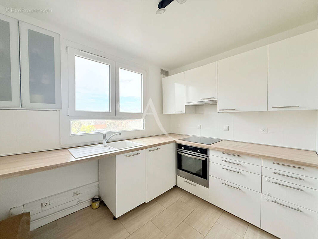 Appartement à LE PERREUX-SUR-MARNE