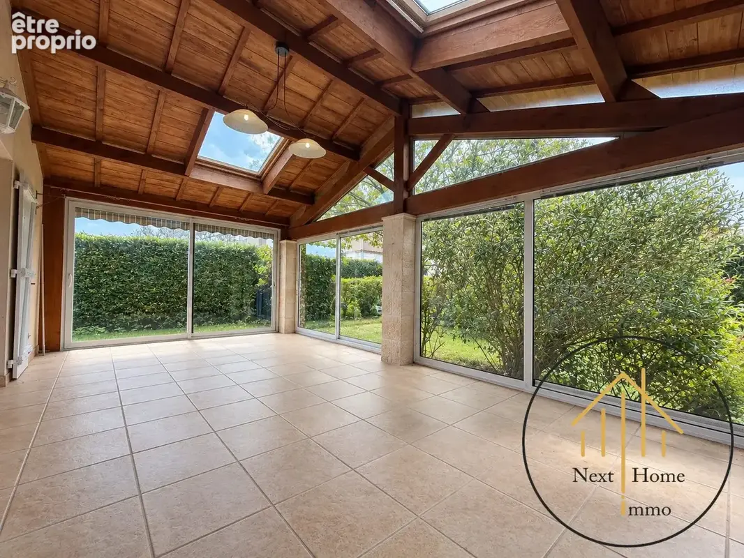 Maison 4 pièces 91 m² à vendre à Saint-Michel (16470) - photo 1