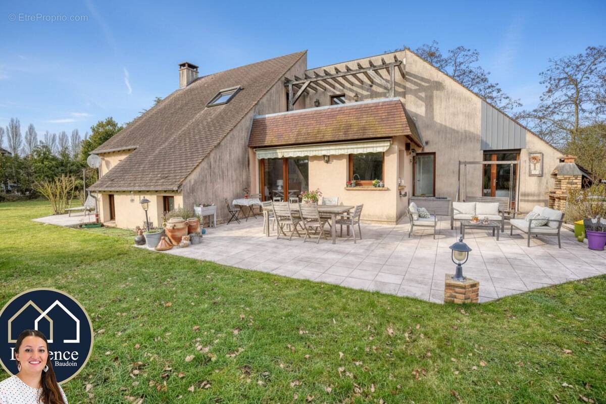 Maison à ECLUZELLES